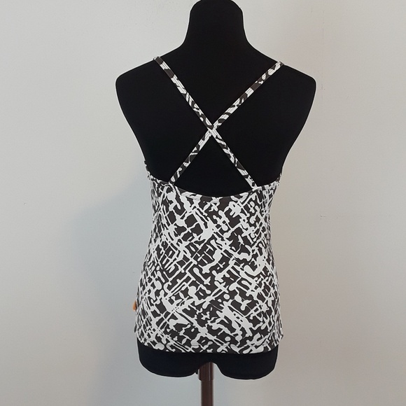 LUCY built in bra exercise tank top size small - Picture 2 of 6